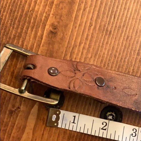Southwestern leather belt